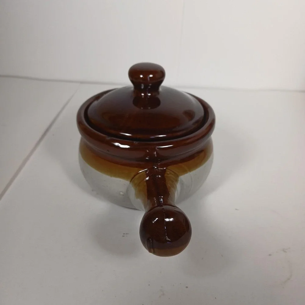 Vtg  Brittany Stoneware French Onion Soup Crocks/Bowls w/Lids & Handle Set of 4